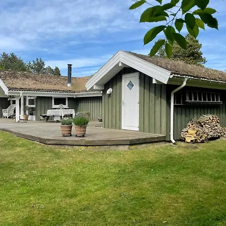 Bright And Open Summer House By The North Sea * Blokhus